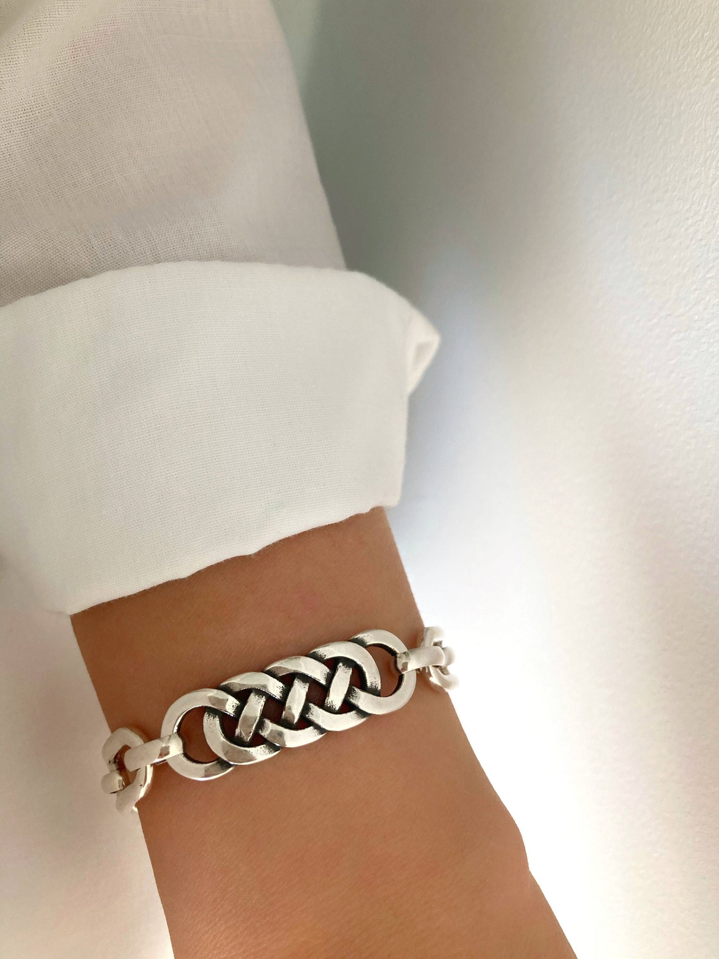 Antique Silver Chunky Lightweight Geometric Bracelet, Link Silver Bracelet, Chunky Silver Bracelet, Gift for her, Silver statement bracelet