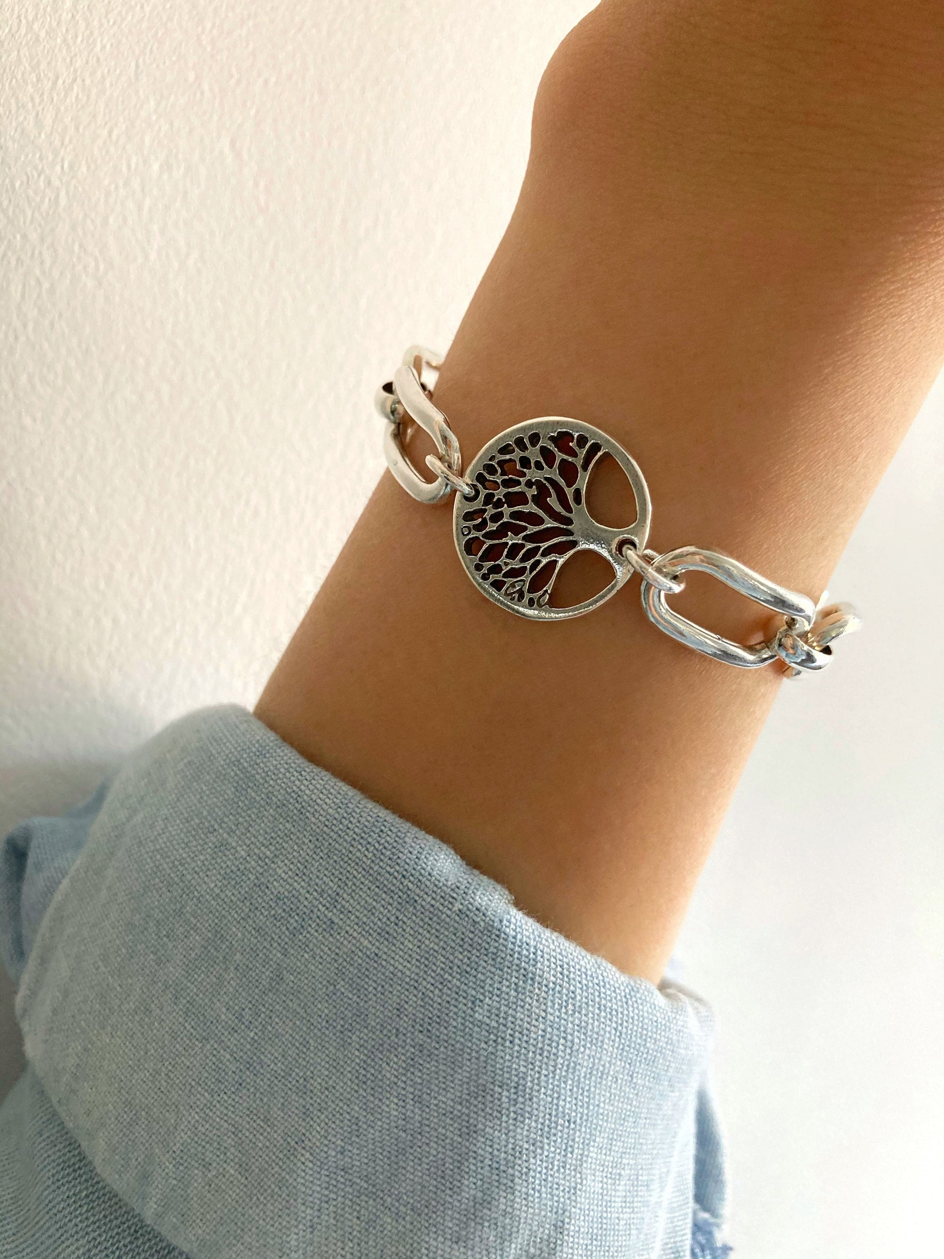 Silver Lightweight Bracelet, Tree of life Silver Bracelet, Link Bracelet, Silver Toggle Bracelet, Chunky Silver Bracelet, Gift for her