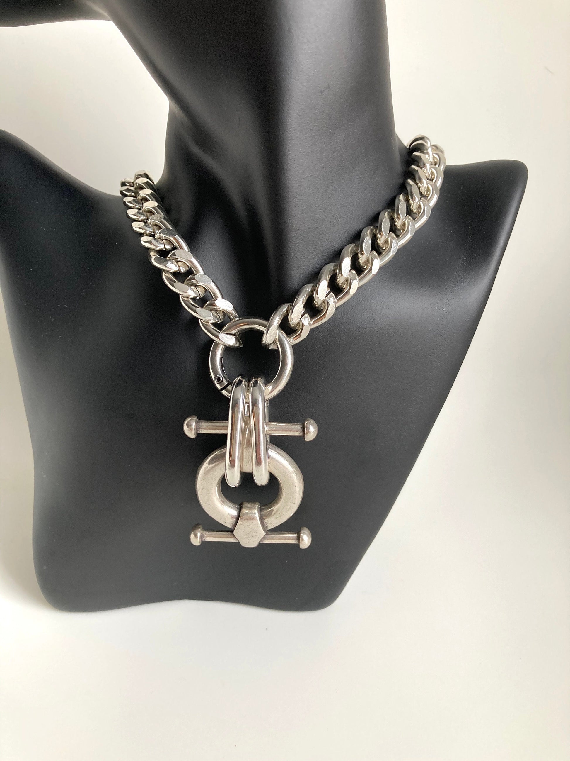 Silver Chunky Curb Heavy Chain Statement Necklace,Big necklace, Silver charm necklace, Massive necklace, Pendant necklace, Gift for her