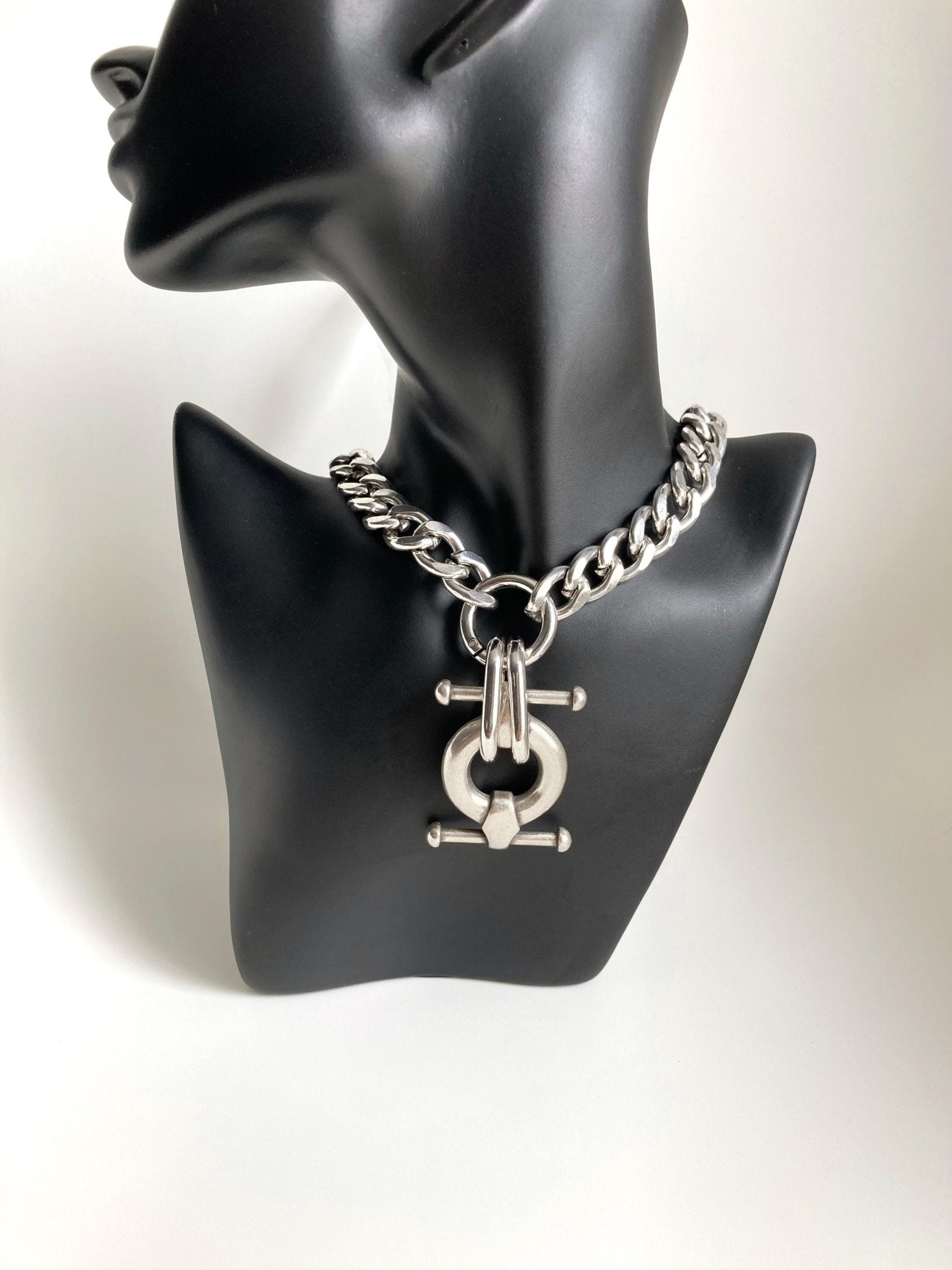 The Buenos Aires Necklace – Chunky Silver Curb Chain | Bold Statement Pendant Necklace, Gift for Her - Karl & kate