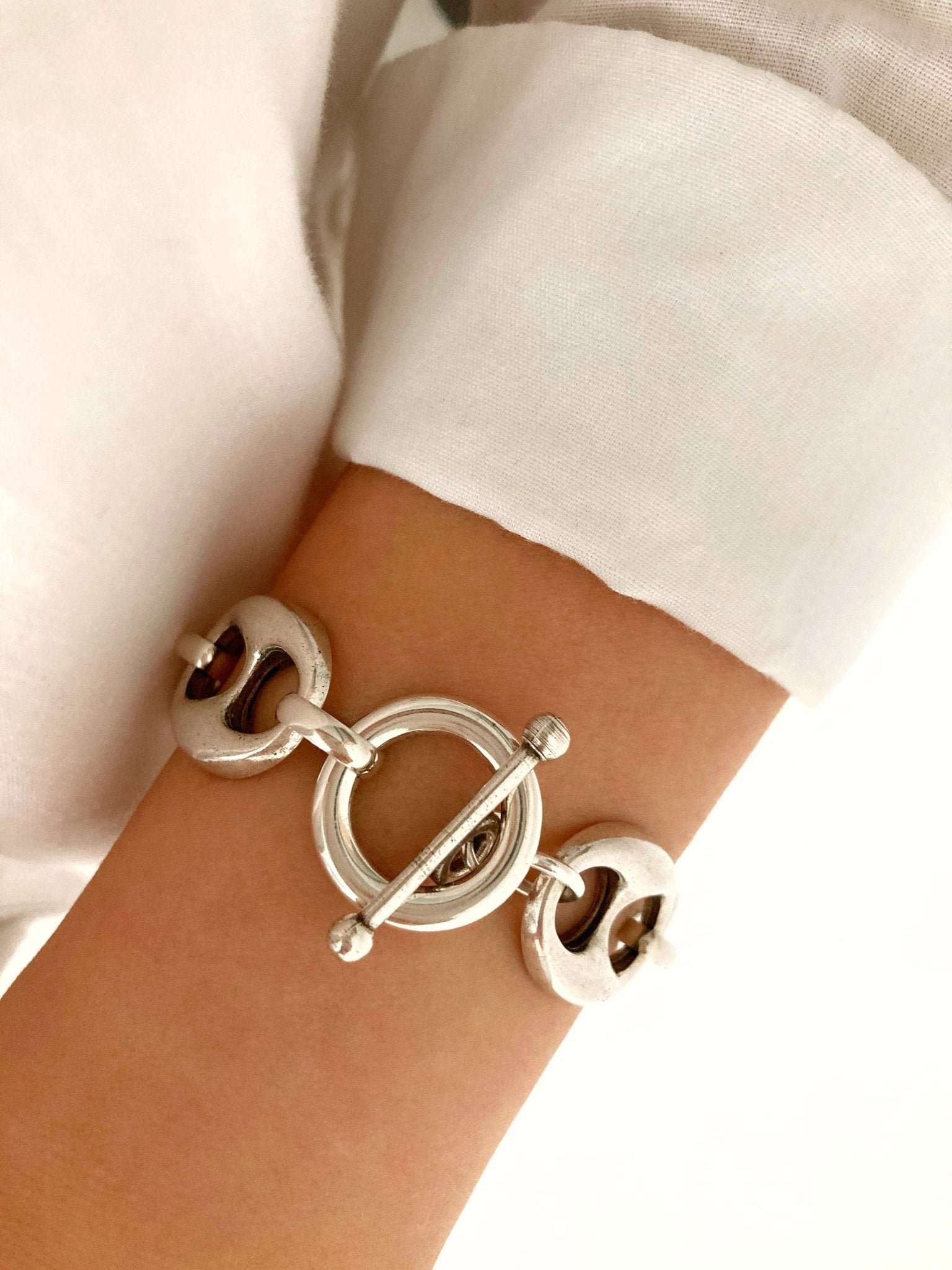 The Casamance Bracelet – Chunky Silver Coin Bracelet | Bold Rolo Chain Statement Jewelry, Gift for Her - Karl & kate