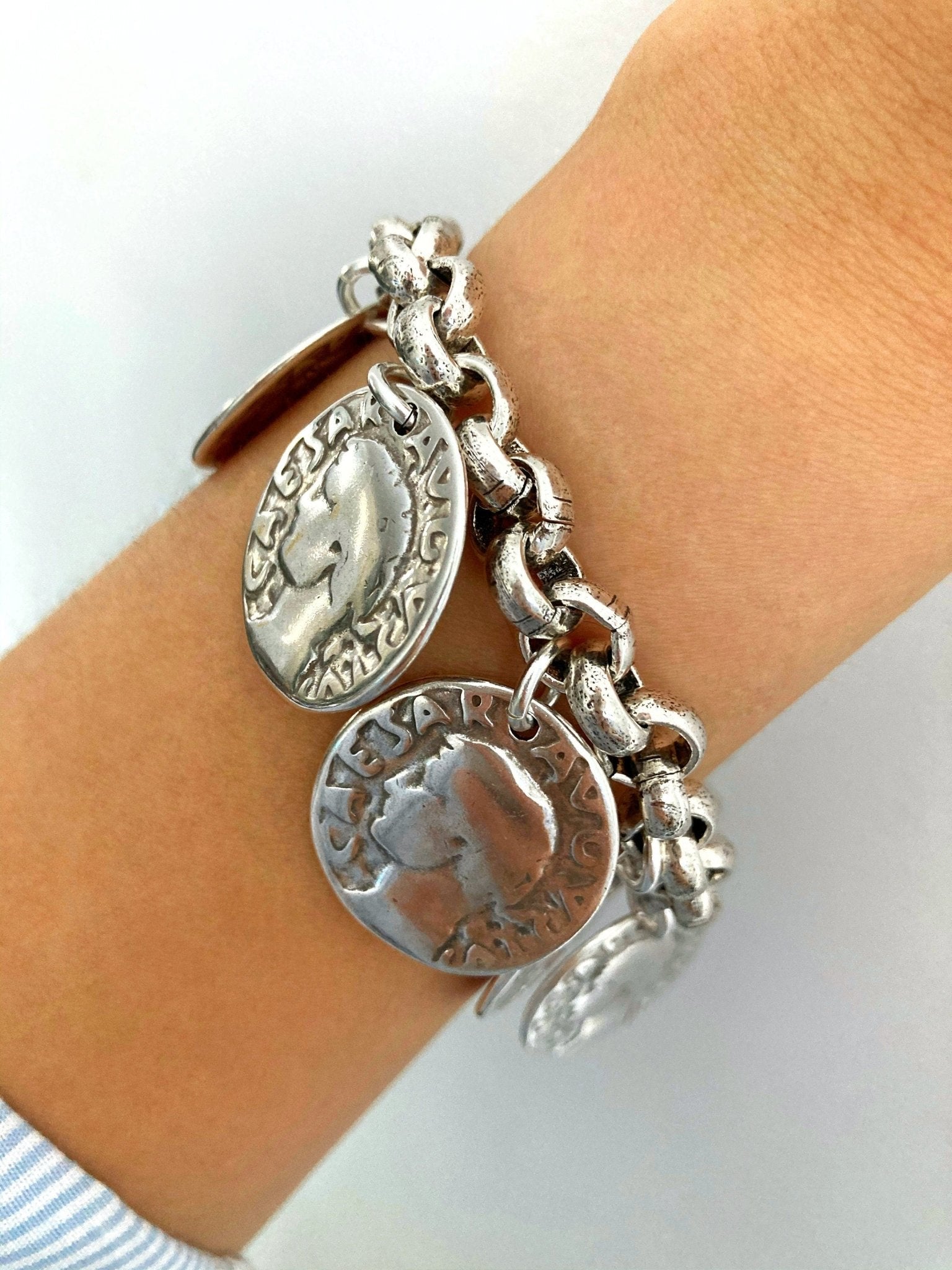 The Roma Bracelet – Chunky Silver Rolo Chain | Elegant Toggle Clasp Coin Bracelet, Gift for Her - Karl & kate